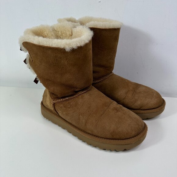 Ugg Bailey Brown Bow Boots Women's Size 7 USA - Picture 2 of 11